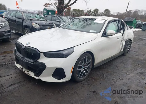 2025 BMW I5 xDrive40 from USA, damaged, VIN WBY13HG02SCT77638